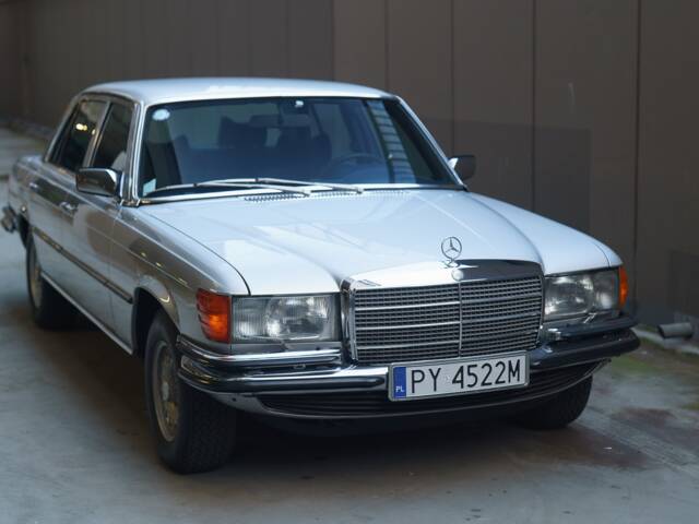 Mercedes-Benz 450 SEL 6,9