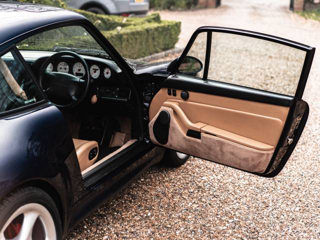 Porsche 911 Carrera 4S