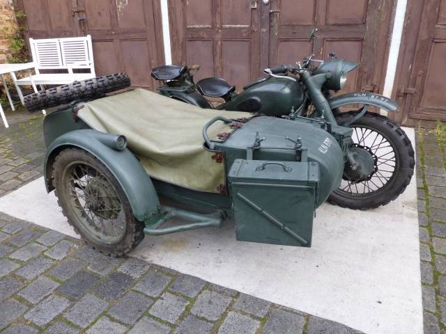 IMZ-Ural M72
