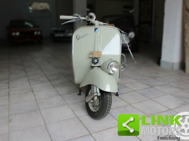 Piaggio Vespa 125