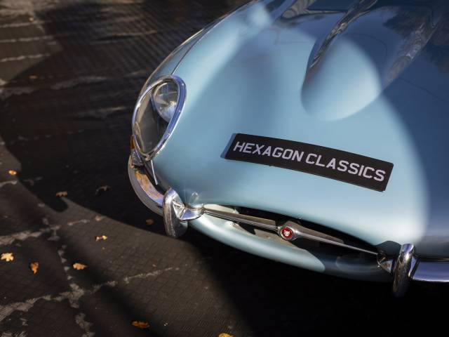 Jaguar E-Type 4.2