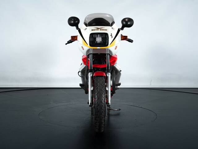 Moto Guzzi V 65 Lario