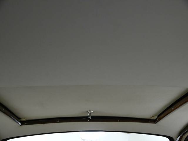 Jaguar Mk VIII