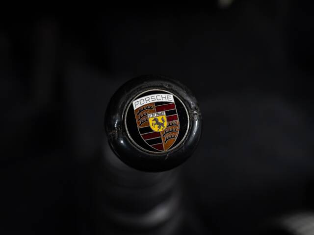 Porsche 911 2.2 S
