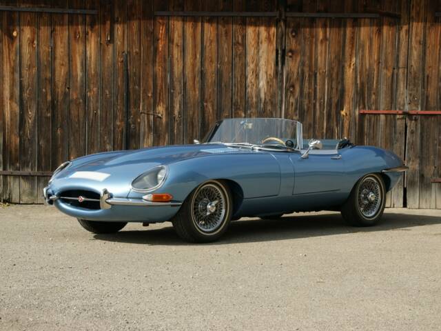 Jaguar E-Type 4.2