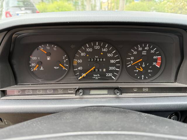 Mercedes-Benz 190 E 1.8 Avantgarde "Rosso"