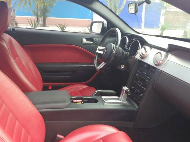 Ford Mustang Shelby GT 500