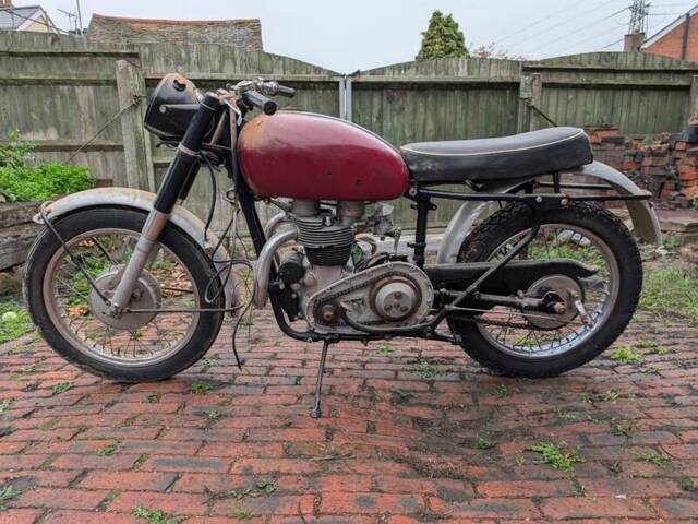 Matchless G 12