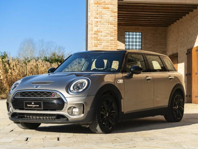 Bild 1/49 von Mini Cooper S Clubman (2016)