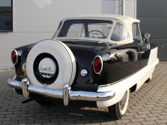 Nash Metropolitan