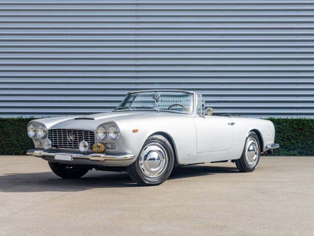 Immagine 1/31 di Lancia Flaminia GT 3C 2.5 Convertible (1963)