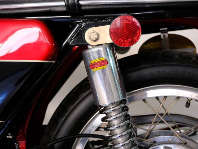 Ducati 750 GT