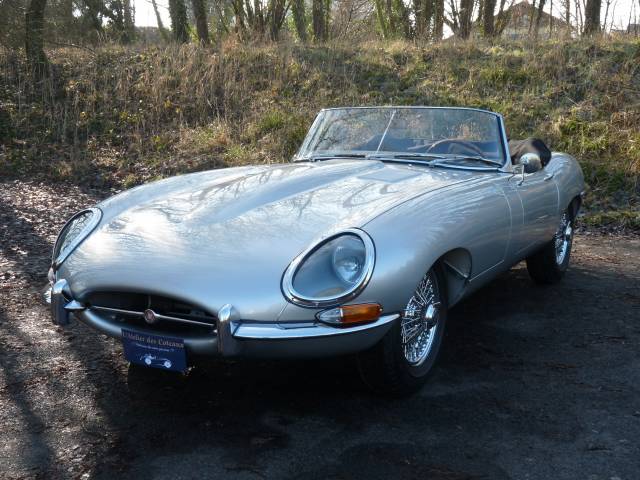 Jaguar E-Type 3.8