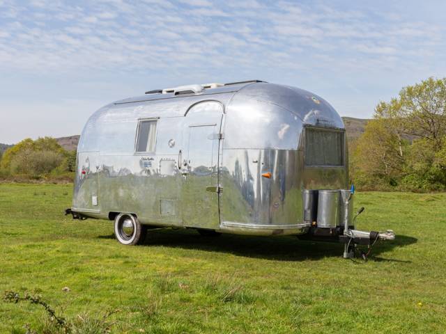 Image 1/22 of Airstream Globetrotter (1964)