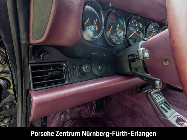Porsche 911 Carrera 4