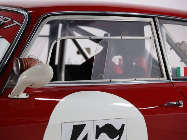 Alfa Romeo Giulia GTA 1300 Junior