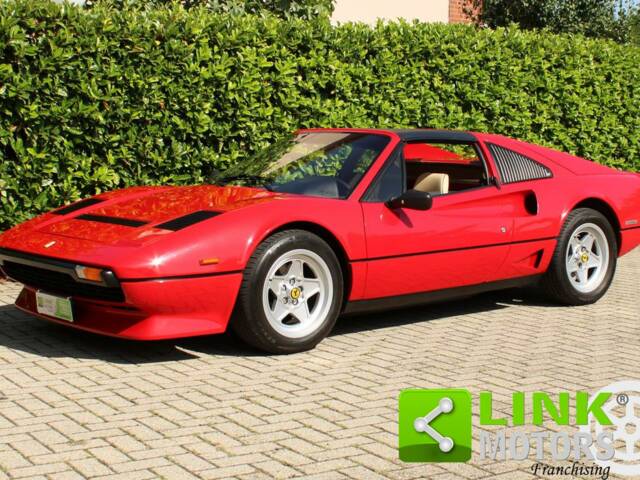 Immagine 1/10 di Ferrari 208 GTS Turbo (1984)