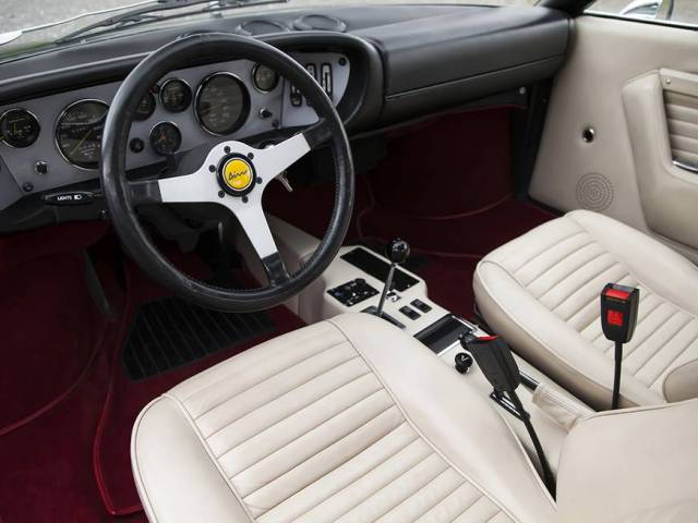 Ferrari Dino 308 GT4