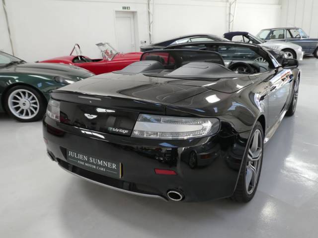 Aston Martin V8 Vantage