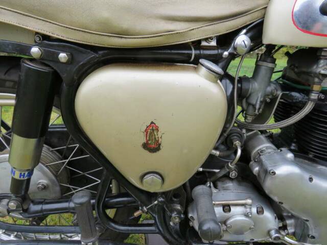 BSA A 10 Golden Flash