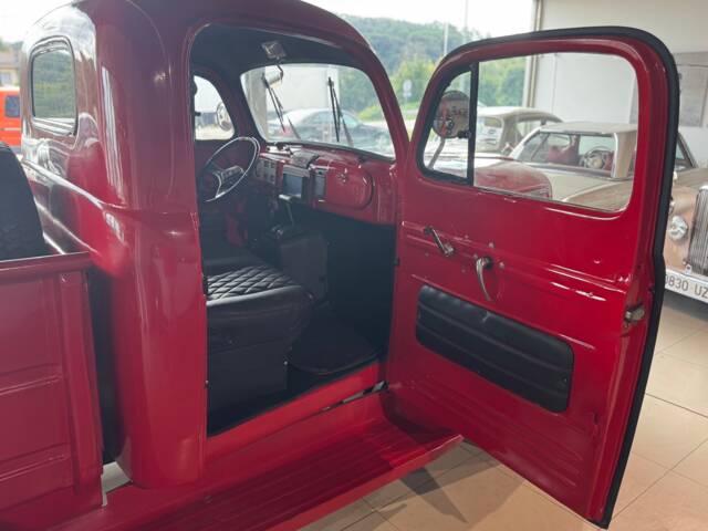 Ford F-1