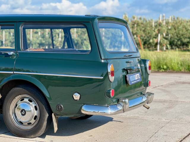 Volvo Amazon P220