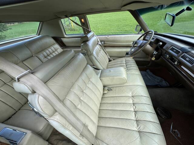 Cadillac Coupe DeVille
