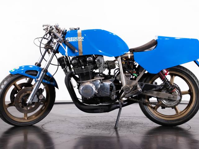 Immagine 1/16 di Kawasaki DUMMY (1980)