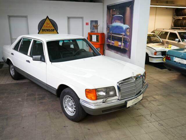 Afbeelding 1/39 van Mercedes-Benz 500 SEL (1984)