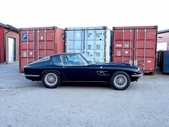 Maserati Mistral 3700