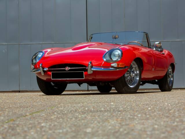 Jaguar E-Type 3.8 Flat Floor