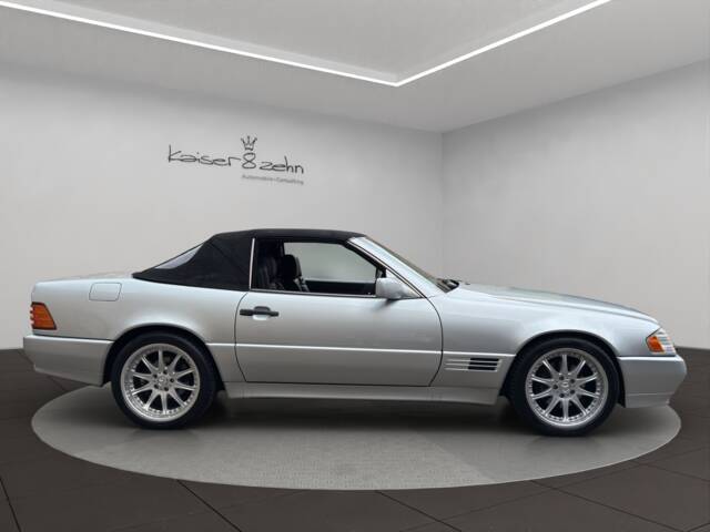 Mercedes-Benz SL 320
