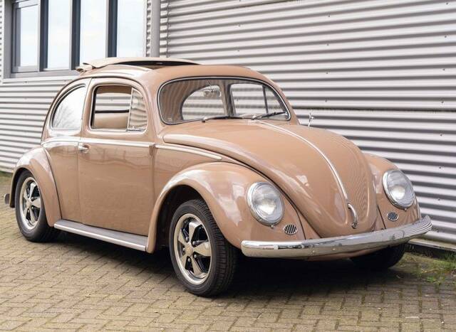 Image 1/7 of Volkswagen Beetle 1200 Standard &quot;Oval&quot; (1957)
