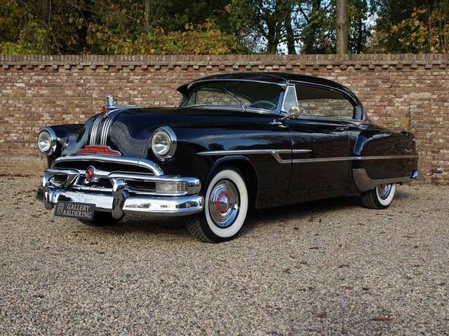 Image 1/30 of Pontiac Chieftain (1953)