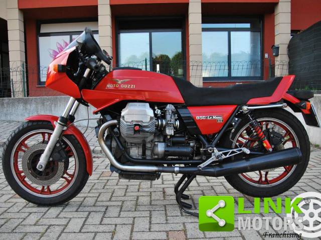 Imagen 1/10 de Moto Guzzi DUMMY (1983)