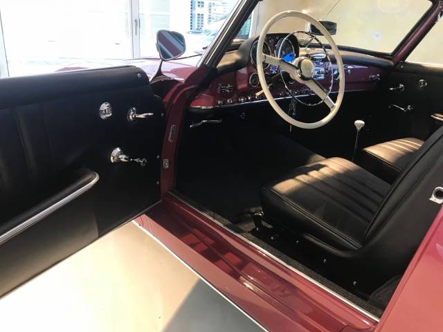 Mercedes-Benz 190 SL