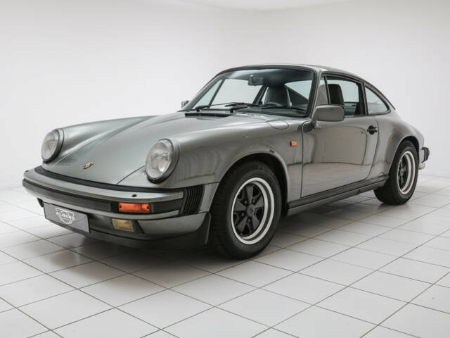Bild 1/23 von Porsche 911 Carrera 3.2 (1988)