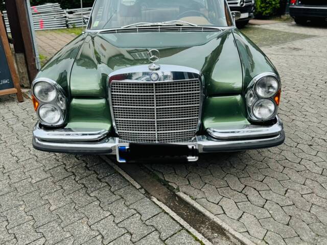 Image 1/8 of Mercedes-Benz 250 SE (1967)