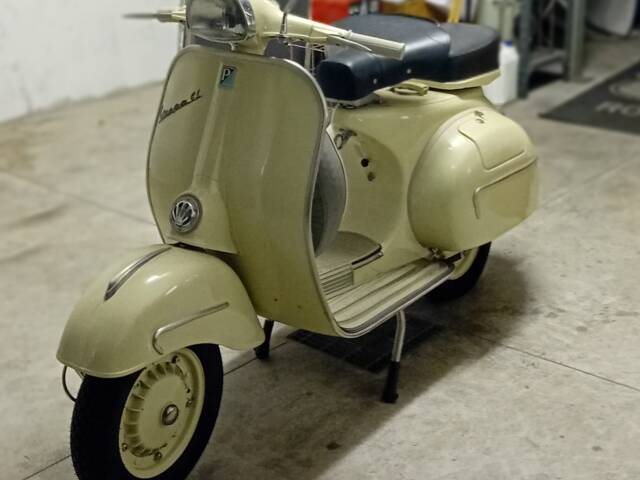 Piaggio Vespa 150 GL