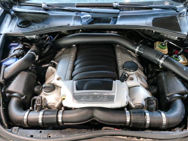 Porsche Cayenne S Transsyberia