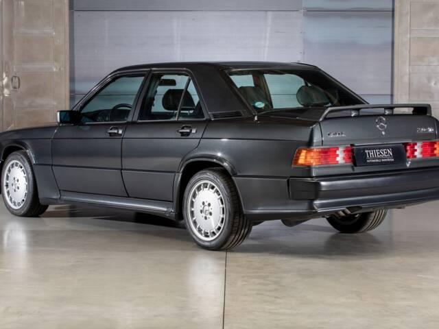 Mercedes-Benz 190 E 2.5-16