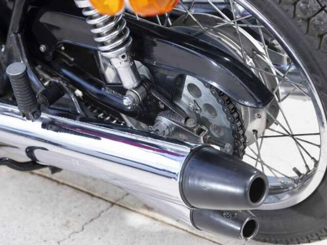 Suzuki GT 750