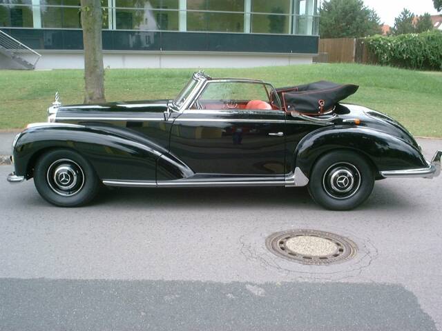 Image 1/4 of Mercedes-Benz 300 S Cabriolet A (1953)