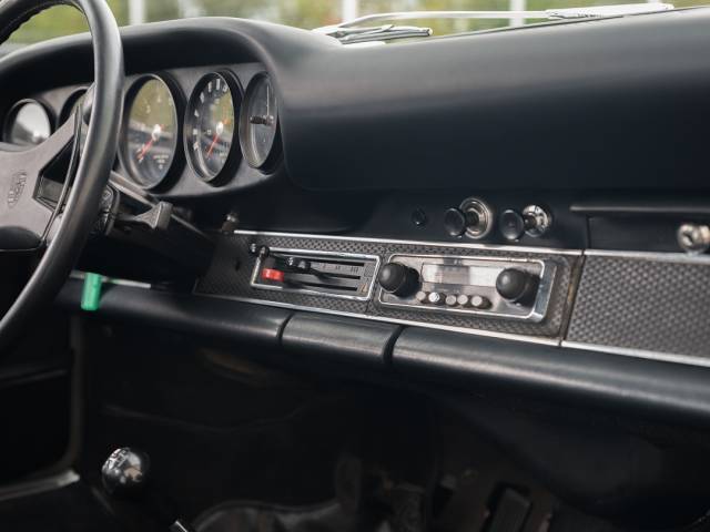 Porsche 911 2.2 E