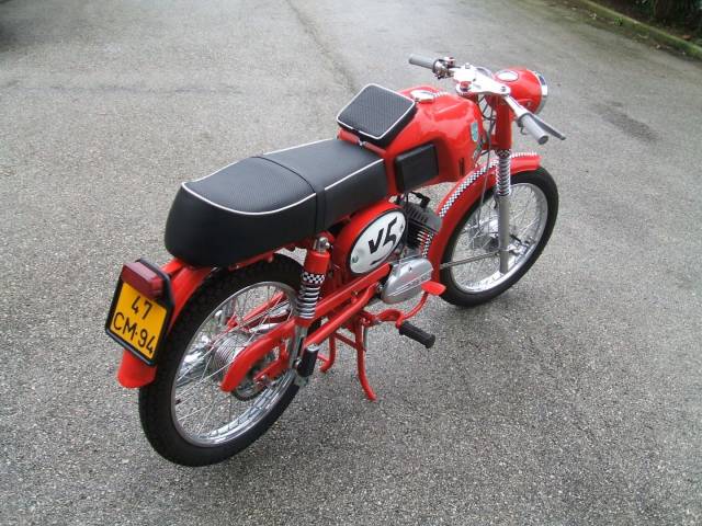 Image 1/6 de SIS Sachs DUMMY (1975)