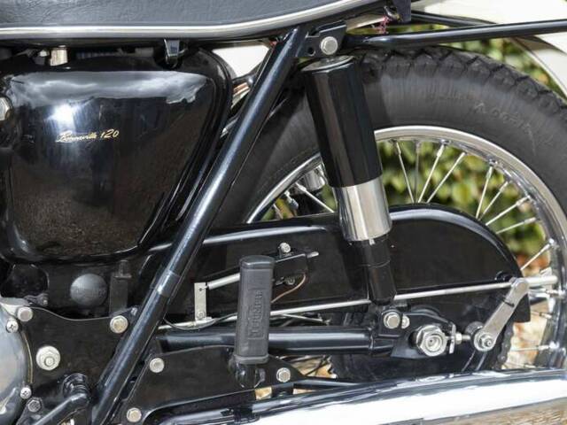 Triumph Bonneville T120TT