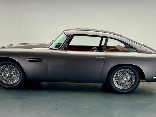 Bild 1/9 von Aston Martin DB 4 (1962)