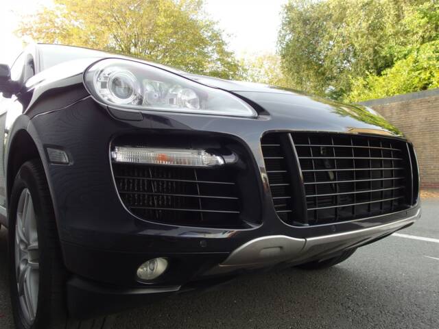Porsche Cayenne Turbo