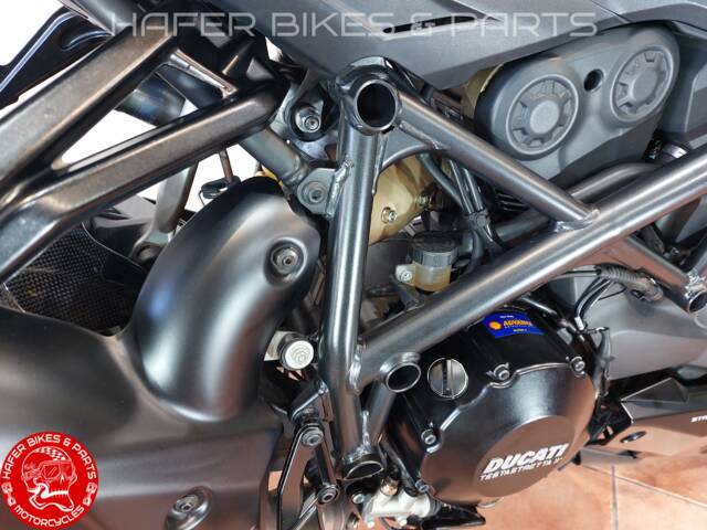 Ducati 848 EVO