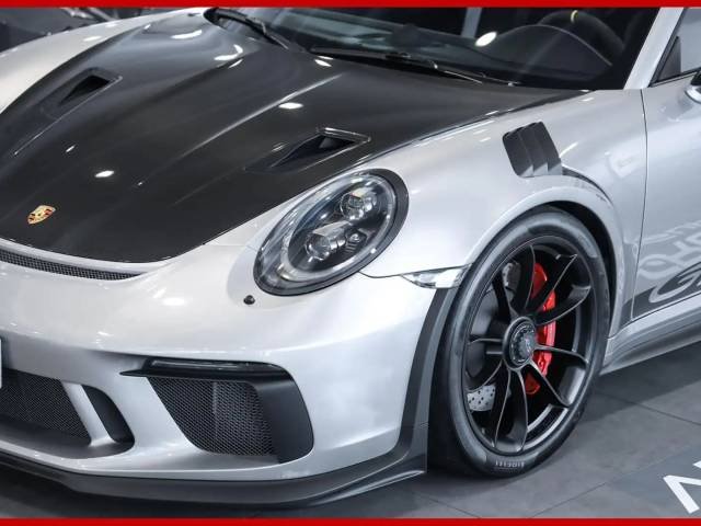Porsche 911 GT3 RS Weissach